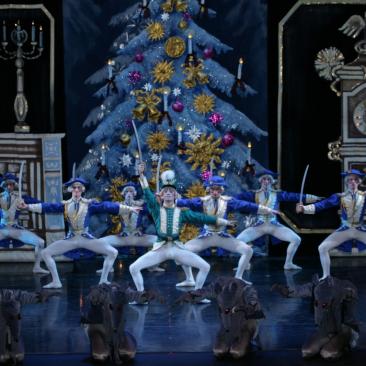 Dance review by Eric Page: The Moscow City Ballet: Nutcracker