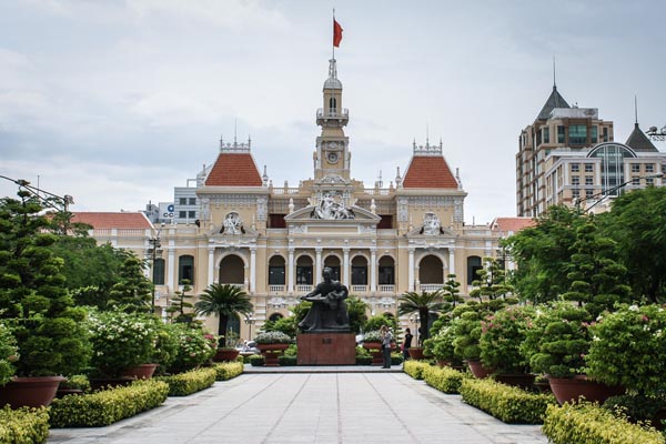 Ho Chi Minh City – Water puppets, shopping and much, much more