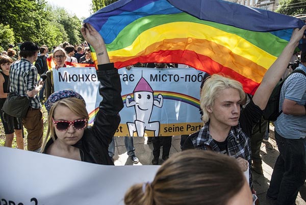 Representatives from Montreal Pride to march in Kiev