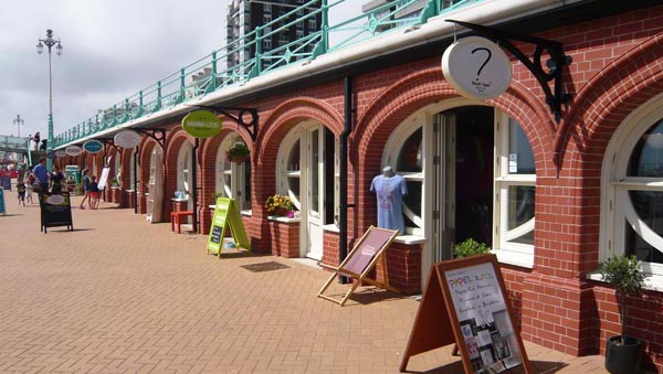 Seafront arches win regeneration award