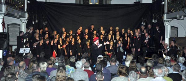 REVIEW: Rainbow Chorus Christmas Show