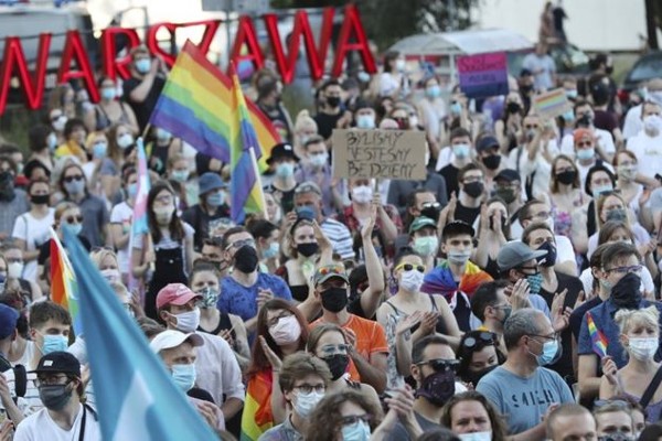 Update: Polish police detain 48 LGBTQ+activists