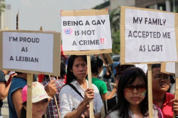 Indonesian men arrested for holding ‘gay gathering’