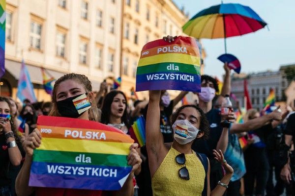 Polish authorities deny persecuting LGBTQ+ people