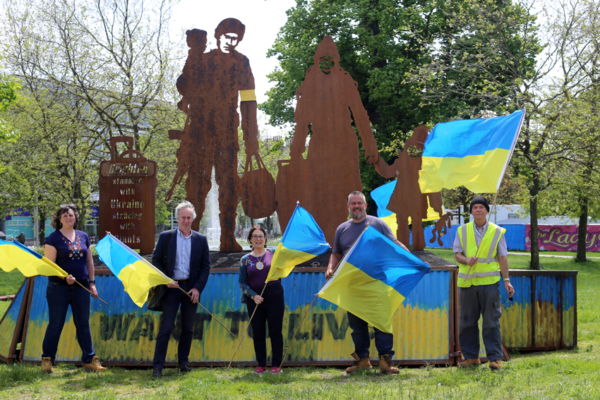 Art installation depicting the suffering of the people of Ukraine arrives in Brighton & Hove