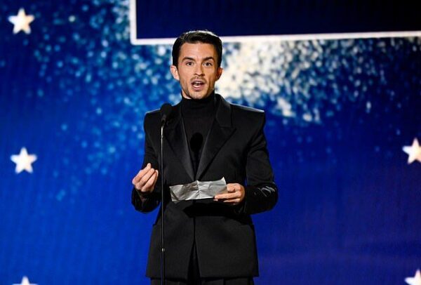 Jonathan Bailey dedicates Critics’ Choice Award to LGBTQ+ people living in bigoted communities “which still surround us”