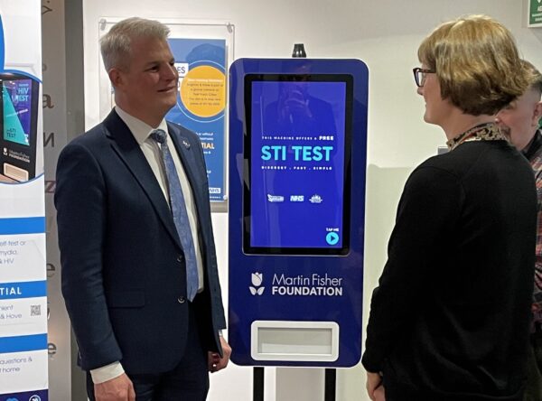 Equalities Minister, Stuart Andrew MP, visits Brighton for National HIV Testing Week to show how quick and easy it is to get tested