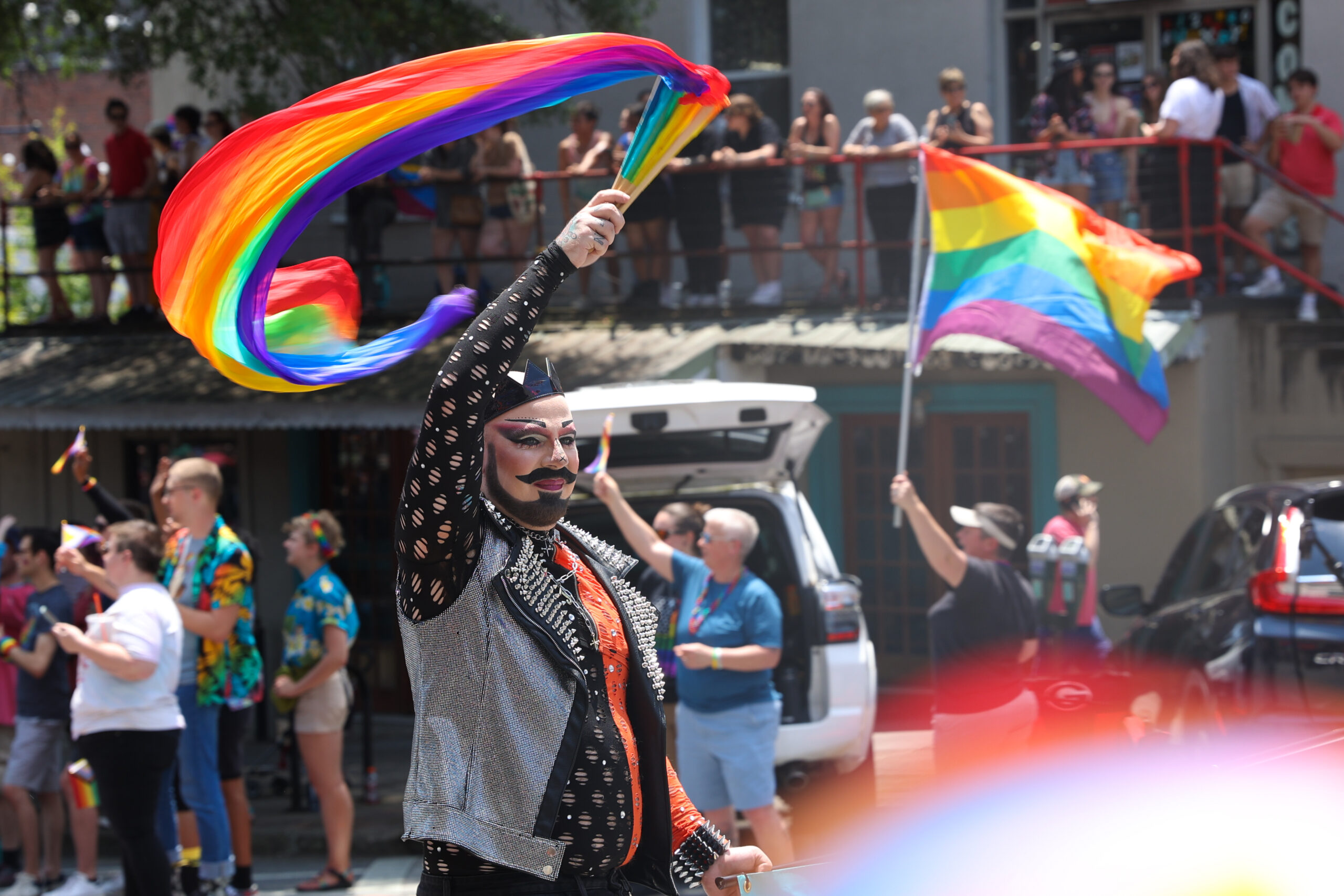“Colourful, welcoming and alive”. Visit Greece introduces new section promoting Greece as a prominent LGBTQ+ friendly destination