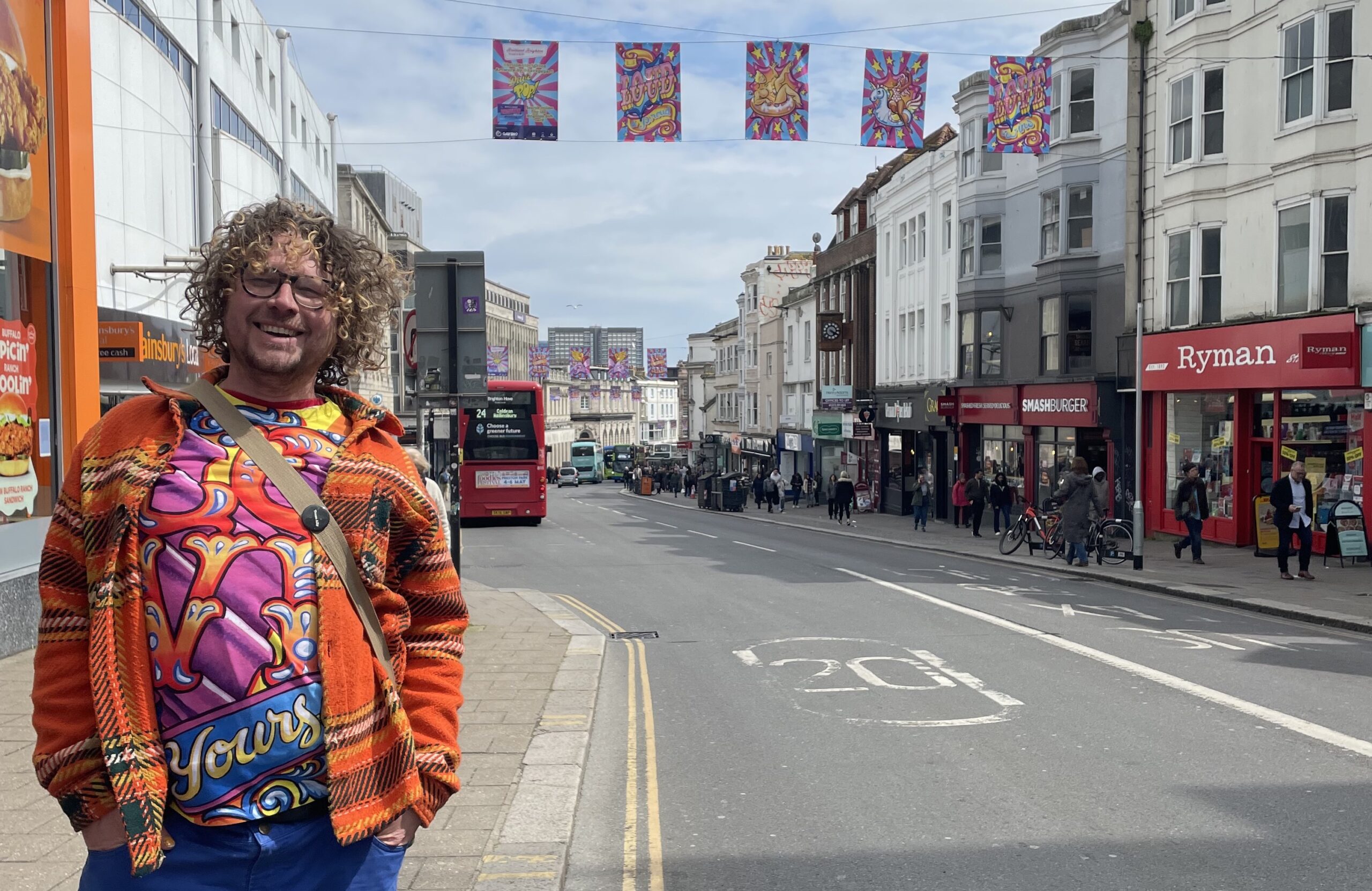 Making Brighton ‘POP!’: local artist Dave Pop! and city centre businesses team up to dress city centre for the summer